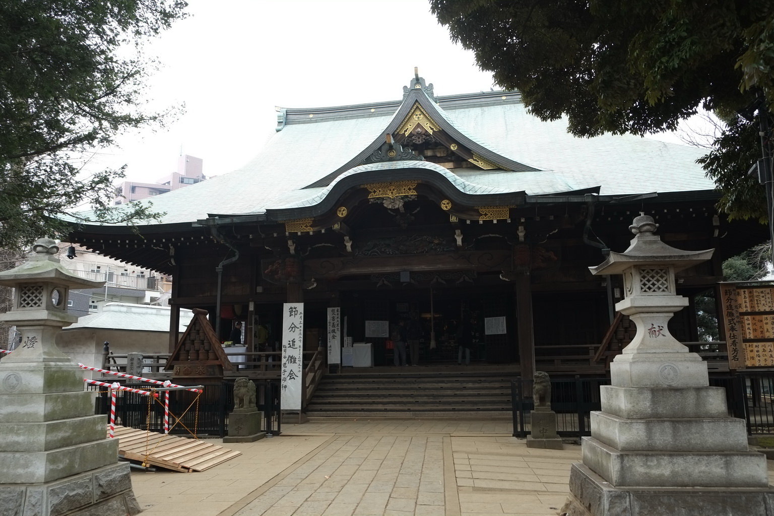 恐れ入谷の鬼子母神