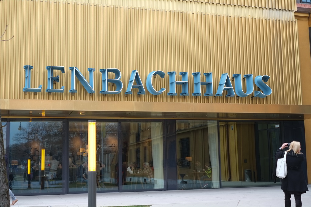 海外26 2014年3月 LEN BACH HAUS