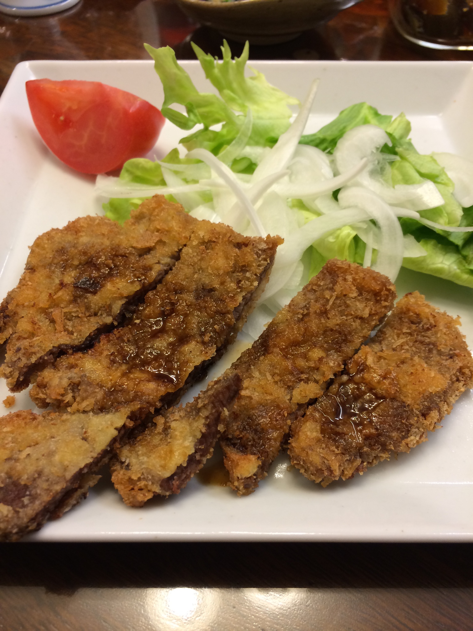 カツレツは牛でしょ