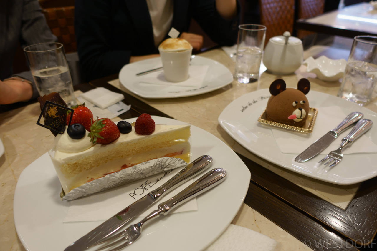 ケーキに酔った
