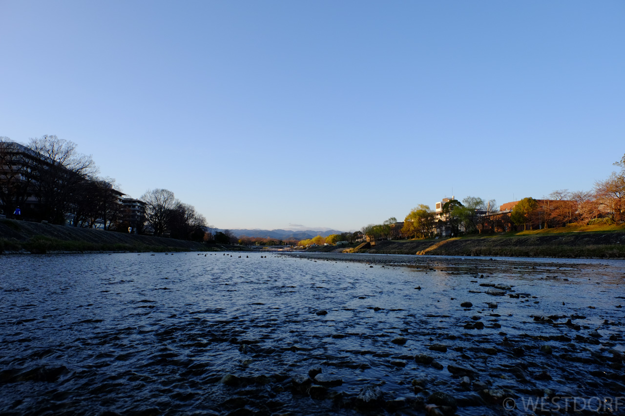 鴨川の夕方