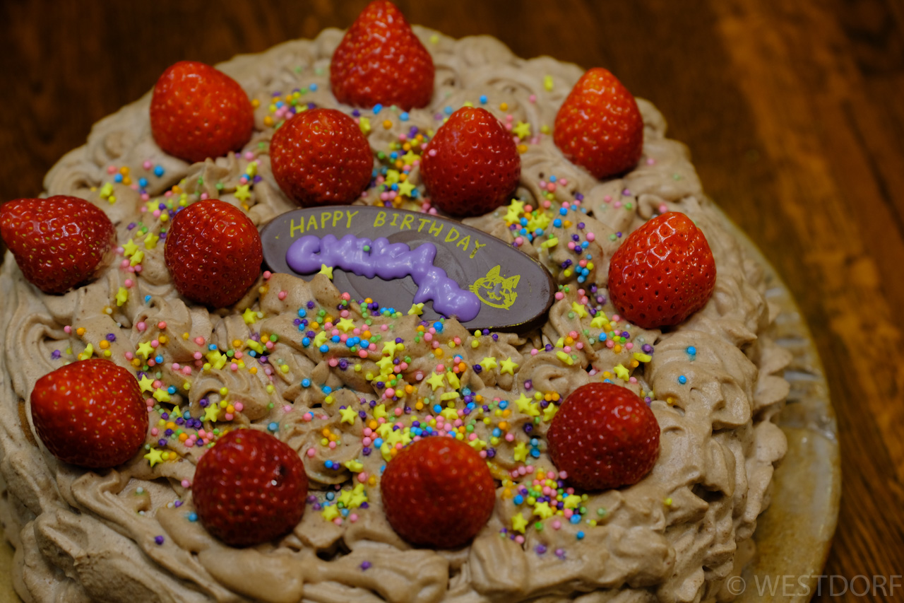 お誕生日ケーキ