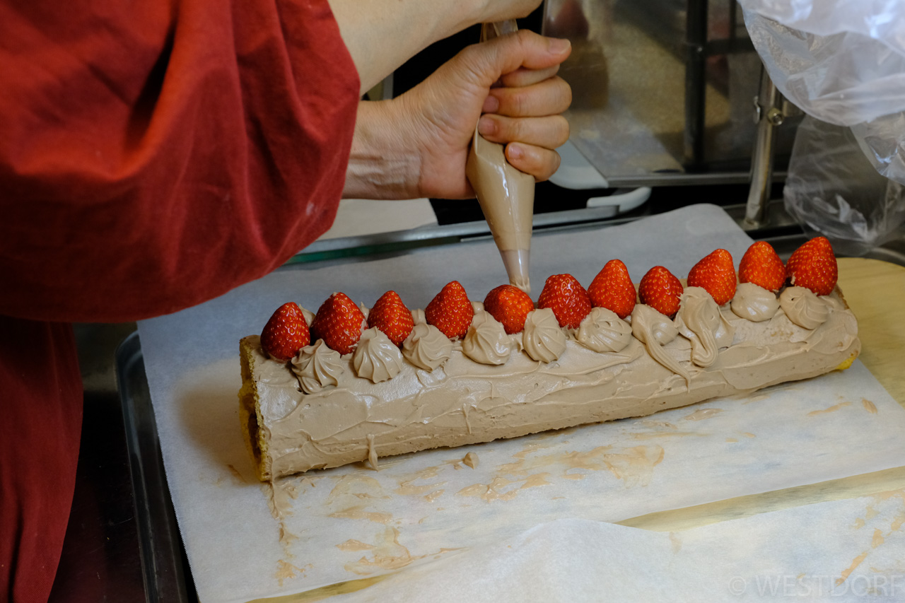 ケーキ作リ